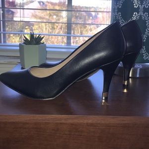 APT. 9 Black heels , the heels aren’t that long